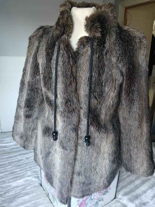 Buy & Sell Westgate-on-Sea Thanet - Photos for Designer faux fur coat