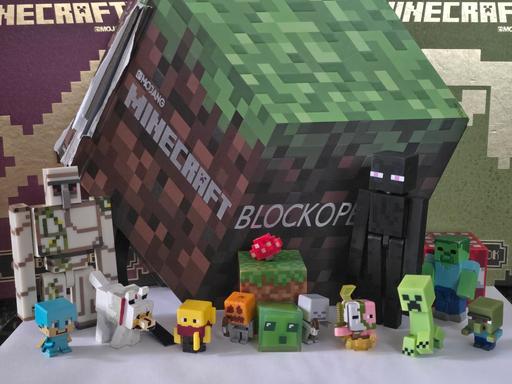 Buy & Sell Middlesbrough Town Centre Middlesbrough - Photos for Minecraft Toys & Books