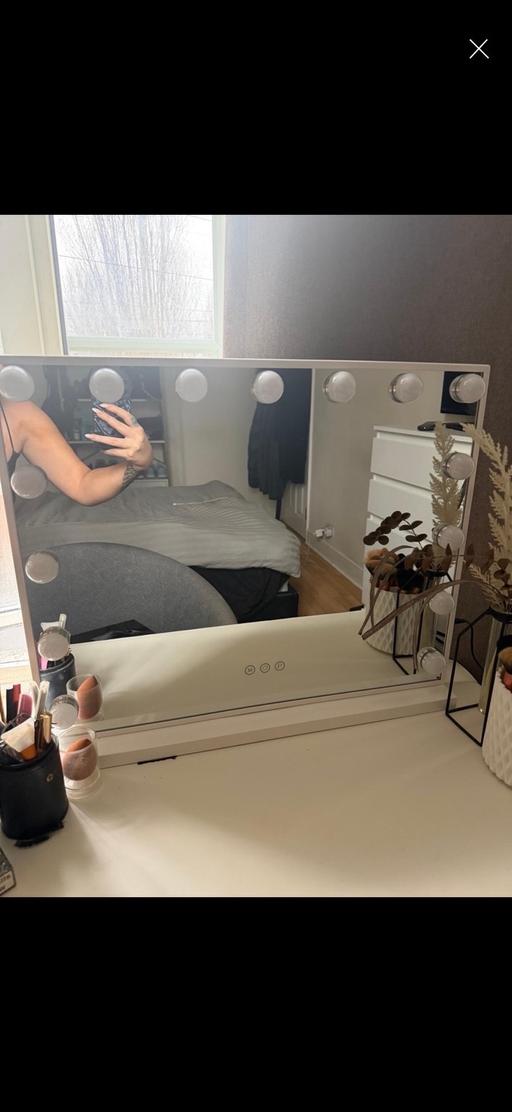 Buy & Sell Willesden North West London - Photos for LED light vanity mirror / Hollywood mirror