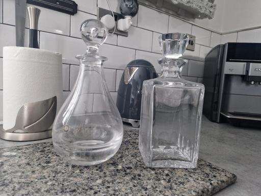Buy & Sell Scholes Rotherham - Photos for 2 glass heavy decanters