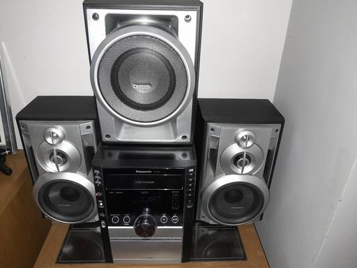Buy & Sell Rayners Lane North West London - Photos for Panasonic Mini Hi-Fi System with Subwoofer &