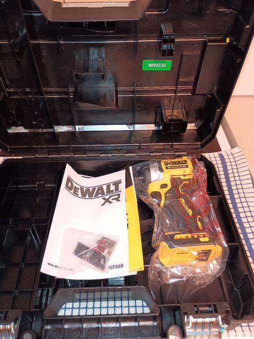 Buy & Sell South Harrow Harrow - Photos for DeWalt DCF860 impact driver