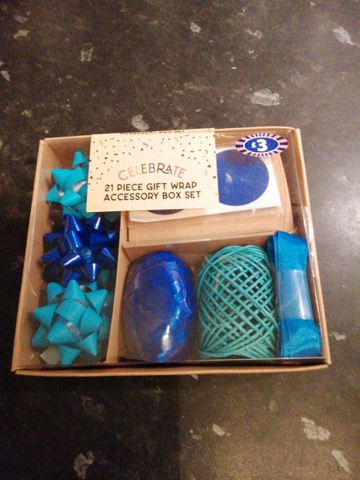 Buy & Sell Wednesfield Wolverhampton - Photos for Gift wrap