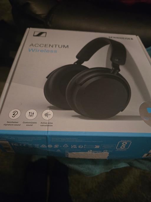 Buy & Sell Catford South East London - Photos for Sennheiser Accentum Wireless Headphones