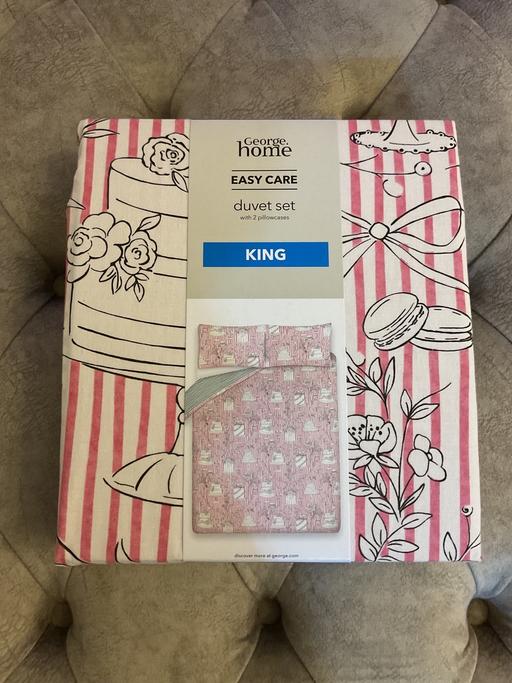 Buy & Sell Roby Knowsley - Photos for King Size Sweet Treat Duvet Set New
