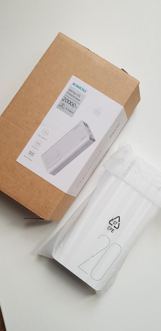 Buy & Sell Brompton South West London - Photos for Romoss power bank 2000mAH