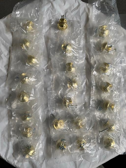Buy & Sell Upper Norwood South East London - Photos for 24 SOLID BRASS PULL KNOBS