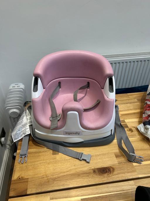 Buy & Sell Luton Town Centre Luton - Photos for Baby base 2-1 seat.