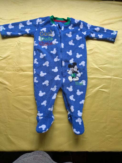 Buy & Sell Telford Telford and Wrekin - Photos for PRELOVED BABY FLEECE SLEEPSUIT