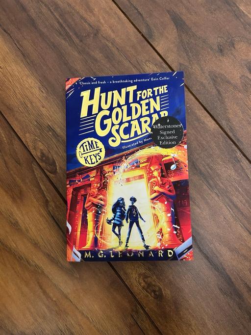 Buy & Sell Bury Saint Edmunds West Suffolk - Photos for Hunt For The Golden Scarab Book - Signed