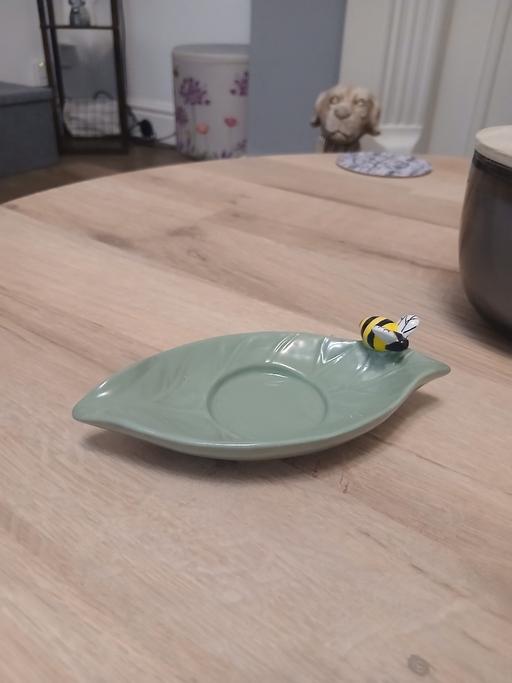 Buy & Sell Bradley Fold Trading Estate Bury - Photos for Bee Tealight Holder New