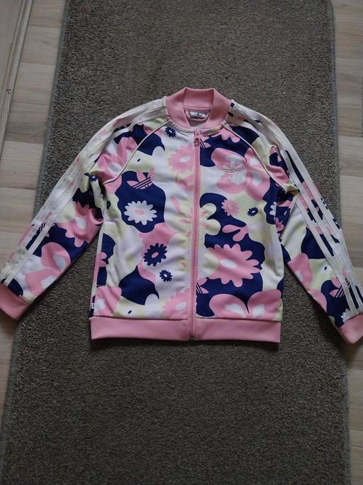 Buy & Sell Essington Wolverhampton - Photos for Girls Zip Floral Adidas Jacket