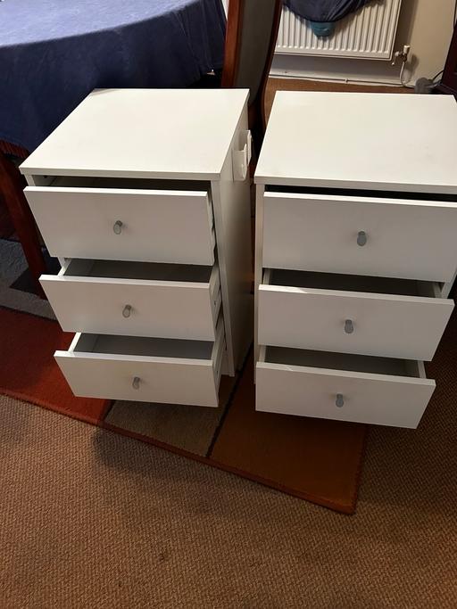 Buy & Sell Saint Ives Huntingdonshire - Photos for White King Size Headboard and two bedside loc