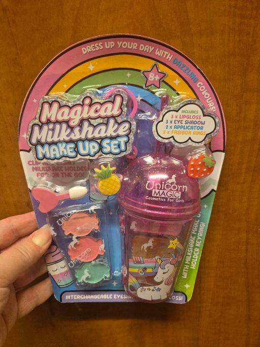 Buy & Sell Crumpsall Manchester - Photos for new Magical Milkshake Makeup Set