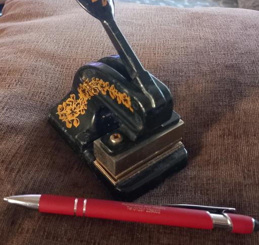 Buy & Sell Thatto Heath Saint Helens - Photos for antique Victorian cast iron press