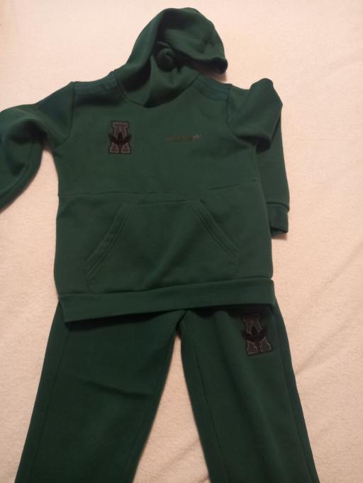 Buy & Sell Willenhall Walsall - Photos for age 9-10 adidas tracksuit