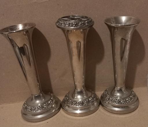 Buy & Sell Thatto Heath Saint Helens - Photos for 03 vintage silver plated Ianthe vases