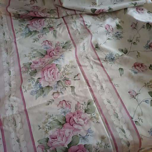 Buy & Sell Hill Top Sandwell - Photos for Duvet bed set , for single bed floral design