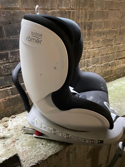 Buy & Sell Ealing Broadway West London - Photos for Car Seat
