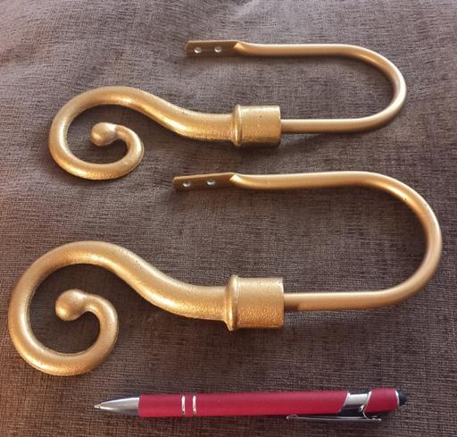 Buy & Sell Thatto Heath Saint Helens - Photos for heavy cast iron gold curtain hooks