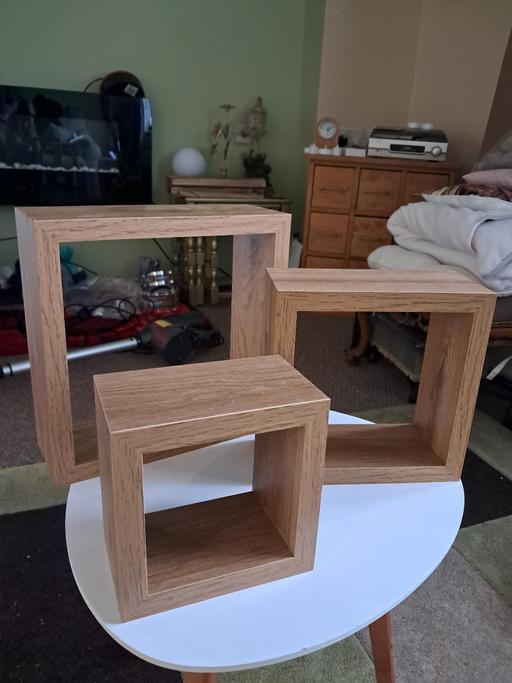 Buy & Sell Astra Business Park Trafford - Photos for shelves