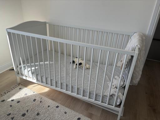 Buy & Sell Ruislip Hillingdon - Photos for IKEA cot