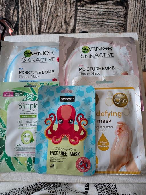 Buy & Sell Georgetown Blaenau Gwent - Photos for 5 x face/hand masks. 2 x garnier moisture bom