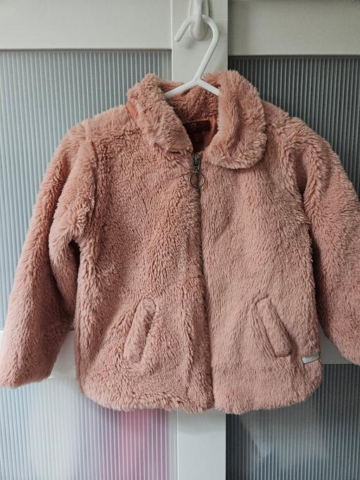 Buy & Sell Weston Point Halton - Photos for Age 2 fluffy jacket