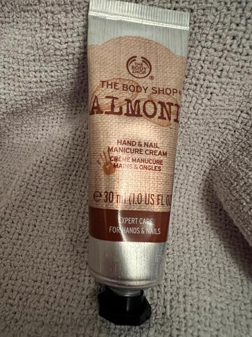 Buy & Sell Hetton-Le-Hole Sunderland - Photos for Body Shop Hand Cream ( New )