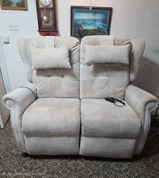 Buy & Sell Penwortham South Ribble - Photos for Mobility Sofa and Chair.