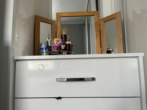 Buy & Sell Worsthorne Burnley - Photos for Dressing table mirror