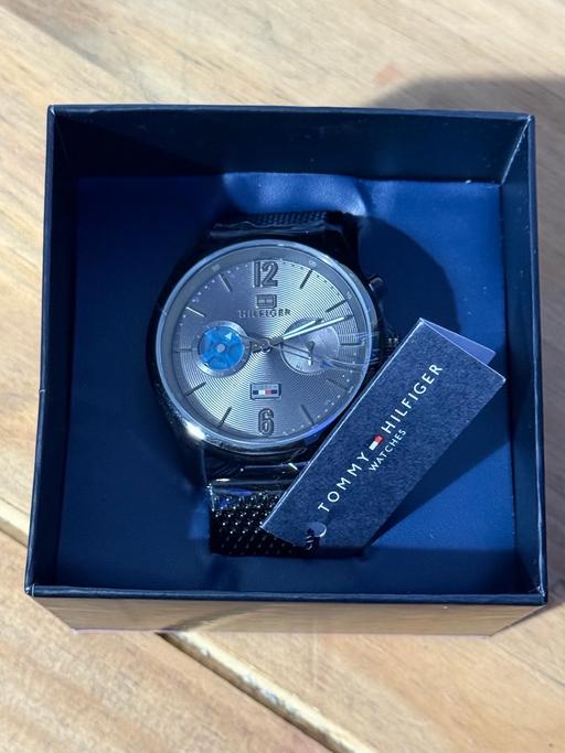 Buy & Sell Stepney Green East London - Photos for Brand new Tommy Hilfiger mens watch in box