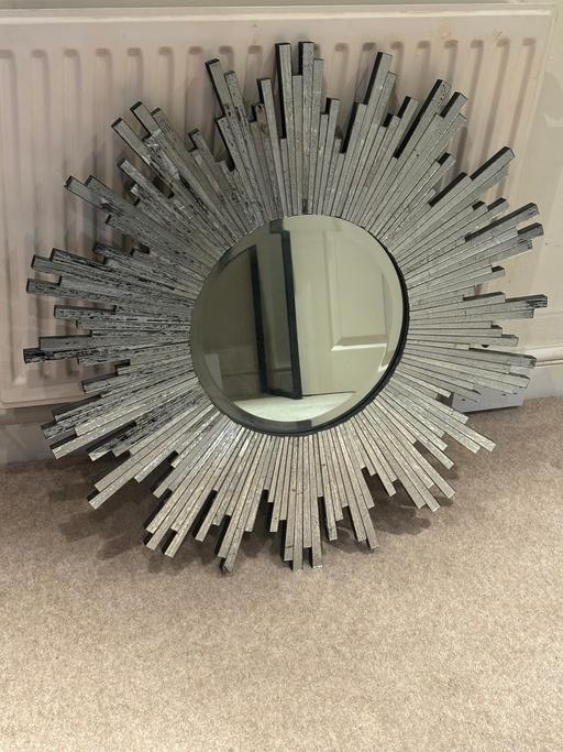 Buy & Sell Loughborough Charnwood - Photos for Silver Mirror