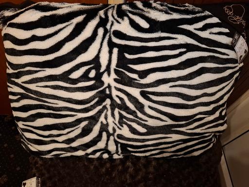 Buy & Sell Woodsetton Dudley - Photos for DOG BED