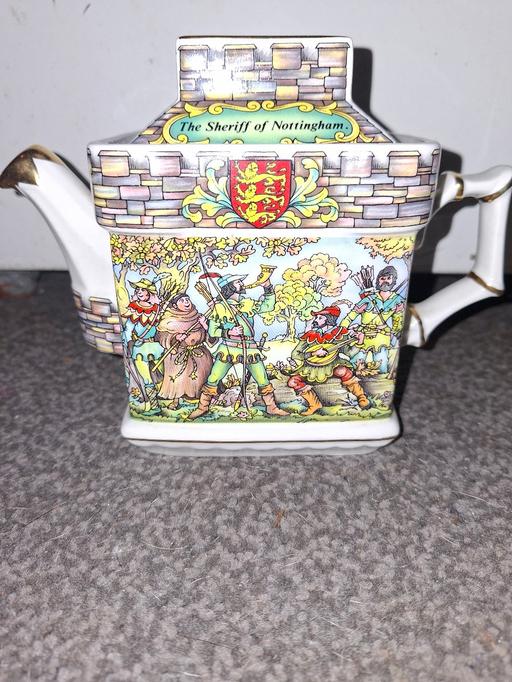 Buy & Sell Burnley Town Centre Burnley - Photos for Robin hood tea pot