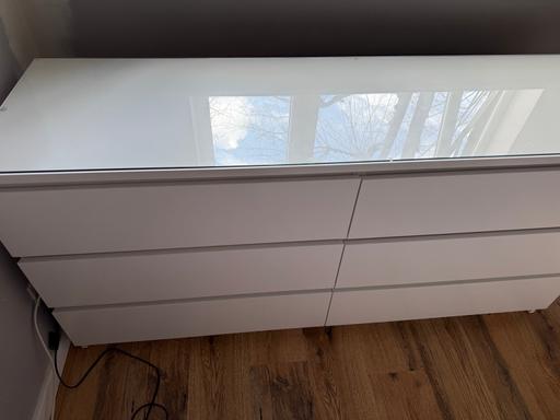 Buy & Sell Belsize Park North West London - Photos for Malm chest of 6 draws with removable glass