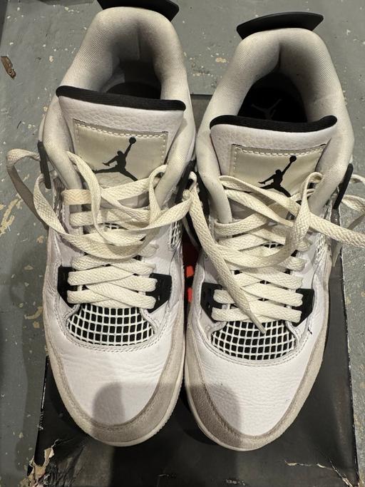 Buy & Sell Carshalton Sutton - Photos for Jordan trainers