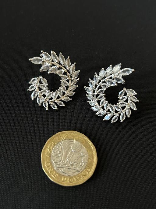Buy & Sell East Ham East London - Photos for Silver ear studs
