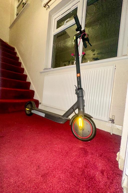 Vehicles Northolt Ealing - Photos for Mi Electric Scooter Pro 2