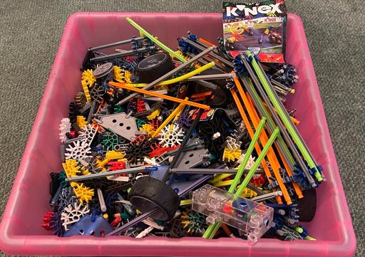 Buy & Sell Water Orton North Warwickshire - Photos for Large container of K’NEX