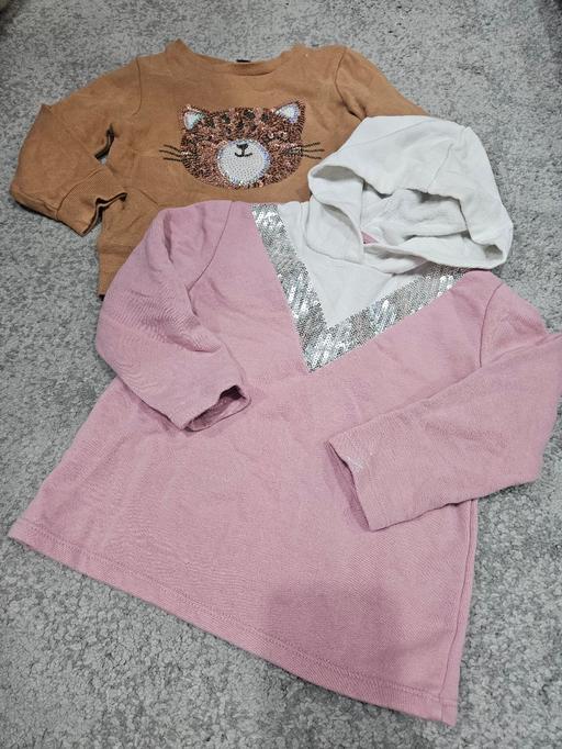 Buy & Sell Weston Point Halton - Photos for Age 2-3 girls jumpers bundle