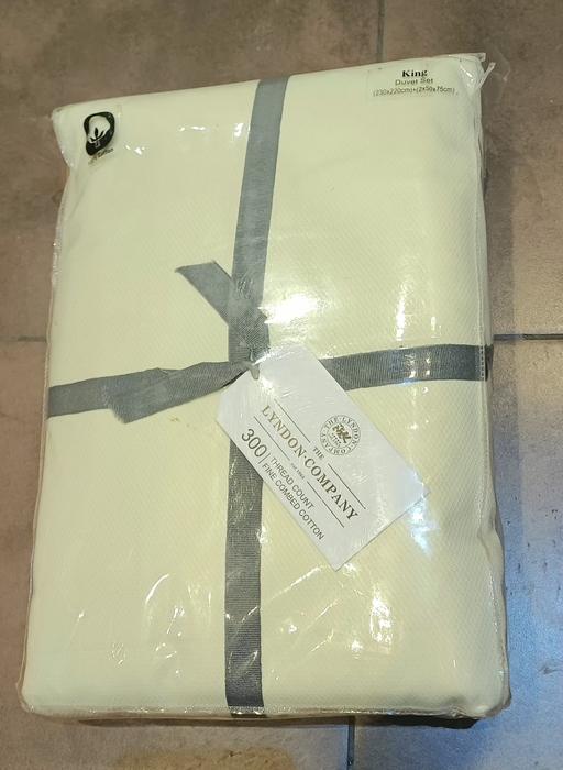 Buy & Sell Stockport Town Centre Stockport - Photos for King Size Cream Duvet Set
