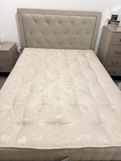 Buy & Sell East Molesey Elmbridge - Photos for 4 drawer storage bed