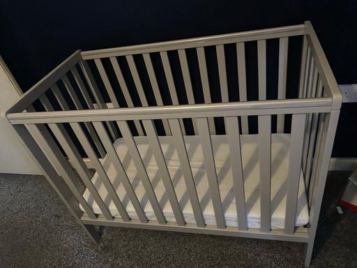 Buy & Sell Thorpe Astley Blaby - Photos for Obaby bantam space saver cot
