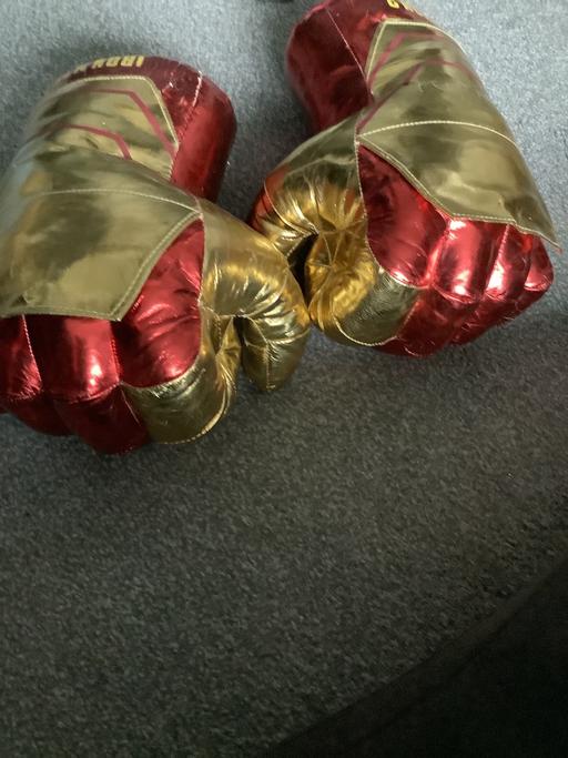 Buy & Sell Walsall Wood Walsall - Photos for Boxing gloves