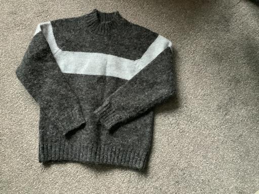 Buy & Sell Walsall Wood Walsall - Photos for Almost new jumper age 6