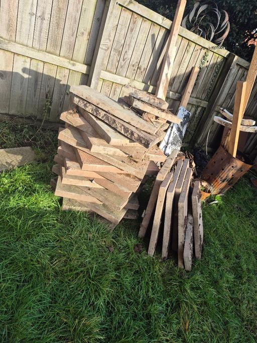 Buy & Sell Woodend Bassetlaw - Photos for 19 full flagstones and cut flagstone