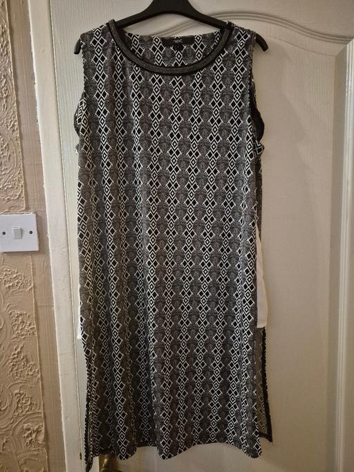 Buy & Sell Bloxwich Walsall - Photos for ladies short sleeved long top