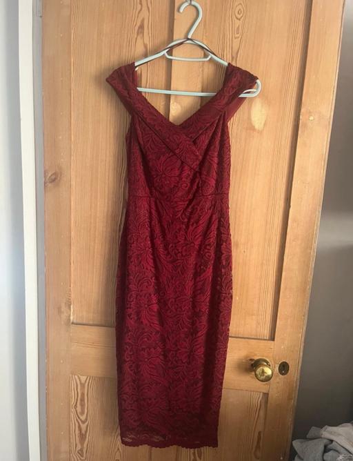 Buy & Sell Chertsey Runnymede - Photos for Lipsy Midi Dress