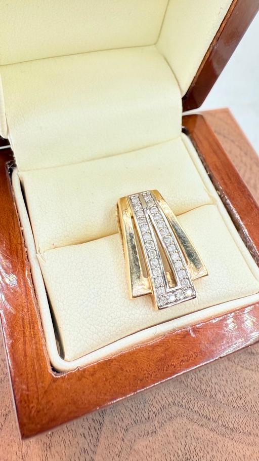 Buy & Sell Harrow on the Hill North West London - Photos for Art Deco Solid 9ct Gold Diamond Pendant